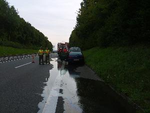Bild: Der Verkehr wurde einspurig an der Einsatzstelle vorbeigeleitet