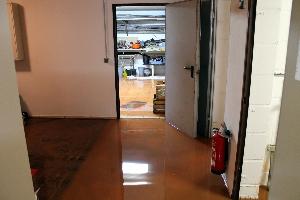 Bild: Eine defekte Wasserleitung setzte ca. 140qm Kellerraum unter Wasser