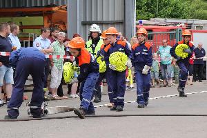 Bild: Gekonnt zeigt die Jugendwehr das Gelernte