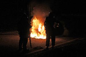 Bild: Löscheinsatz unter Atemschutz (Foto: PSS)