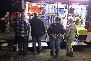 Bild: Ankunft des neuen Einsatzfahrzeugs am Abend in Macherbach