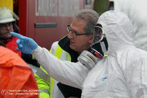Bild: Großeinsatz von Feuerwehr, Polizei und Rettungsdienst im Rathaus in Neunkirchen (Foto: Christopher Benkert - Feuerwehr Neunkirchen)