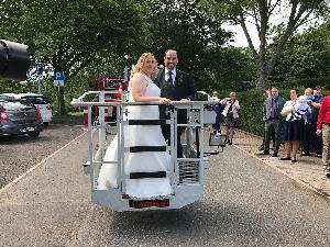 Bild: Mit der Drehleiter ging es in den siebten (Feuerwehr-)Himmel