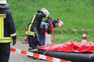 Bild: Dekontaminierung der betroffenen Schüler
