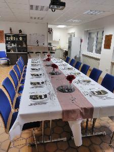 Bild: Der gedeckte Tisch