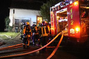 Bild: Einsatzkräfte vor dem Anwesen in der Dompstraße