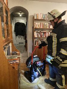 Bild: Mit einem Lüfter wurde die Wohnung rauchfrei geblasen