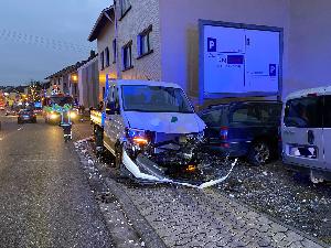 Bild: Verkehrsunfall in der Dirminger Straße
