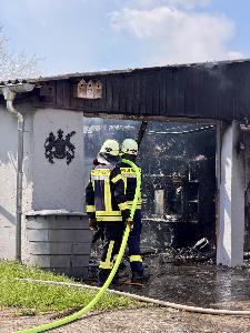 Bild: Brand einer Garage in der Jägerbergstraße