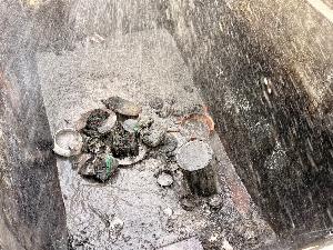 Bild: Brand eines Containers auf dem Friedhof in Eppelborn