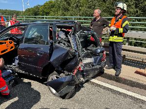 Bild: Verkehrsunfall auf der Autobahn A1