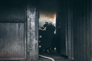 Bild: Heissbrandausbildung im Brandcontainer