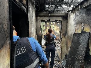 Bild: Dachstuhlbrand in der Illtalstraße