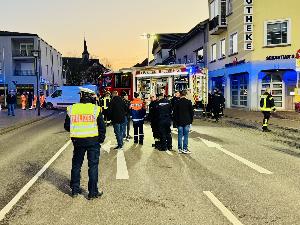 Bild: Fahrzeugübergabe an die Feuerwehr Eppelborn