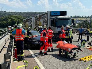 Bild: Verkehrsunfall auf der Autobahn A1