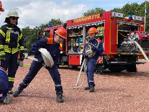 Bild: Jahreshauptübung der Kinder- und Jugendfeuerwehr Feuerwehr Eppelborn