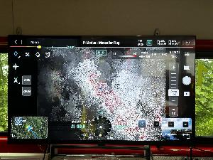 Bild: Großer Vegetationsbrand auf einer Bergehalde bei Wiebelskirchen (Foto: Andreas Kuhn - Landkreis Neunkirchen)