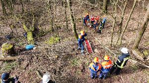 Bild: Berufsfeuerwehrtag der Jugendfeuerwehr im Löschbezirk Eppelborn