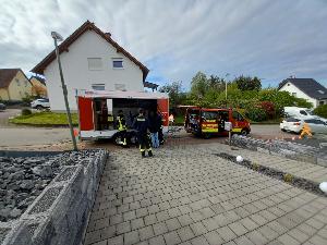Bild: Unterstützung der Einsatzleitung durch das Drohnenteam der Feuerwehr Eppelborn