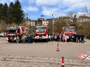 Bild: Besuch der Jugendfeuerwehr Gersheim in Eppelborn