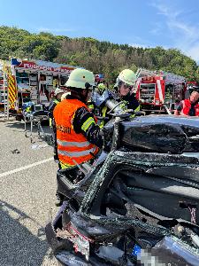 Bild: Verkehrsunfall auf der Autobahn A1
