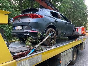 Bild: Verkehrsunfall auf der Landstraße bei Wiesbach