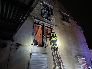 Bild: Zimmerbrand in der Kirchenstraße