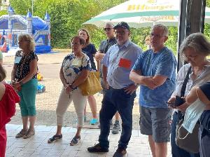 Bild: Kennenlerntag für Menschen aus der Ukraine bei der Eppelborner Feuerwehr