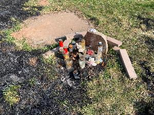 Bild: Eine Kerze war durch Hitze geplatzt und wohl die Ursache für den Brand