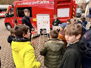 Bild: Besuch der Jugendfeuerwehr Gersheim in Eppelborn